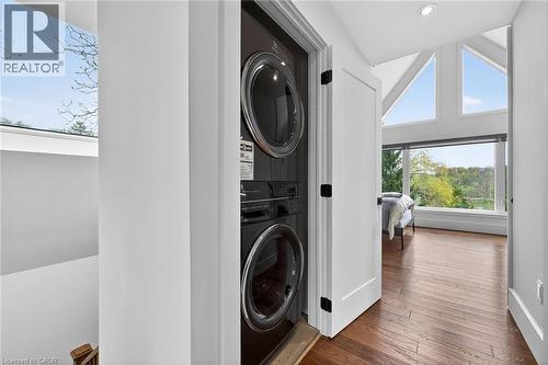 1300 River Road, Cayuga, ON - Indoor Photo Showing Laundry Room