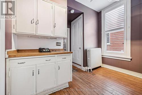 143 Norfolk Street, Guelph (Downtown), ON - Indoor