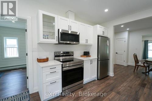 136 Breadalbane Street S, Saugeen Shores, ON - Indoor Photo Showing Kitchen