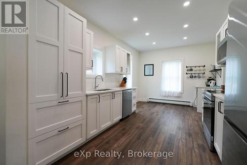 136 Breadalbane Street S, Saugeen Shores, ON - Indoor Photo Showing Kitchen