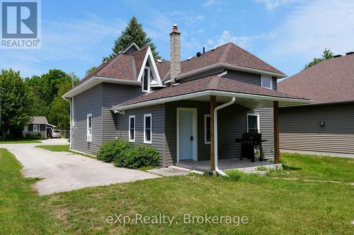 136 Breadalbane Street S, Saugeen Shores, ON - Outdoor