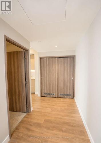 2115 - 85 Mcmahon Drive, Toronto, ON - Indoor Photo Showing Other Room