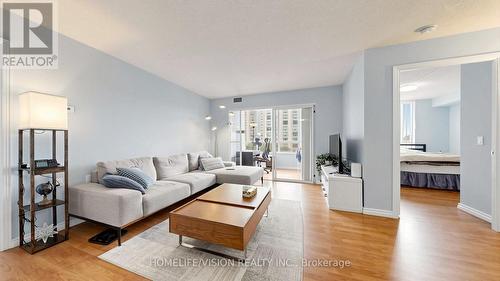 710 - 2628 Mccowan Road, Toronto, ON - Indoor Photo Showing Living Room