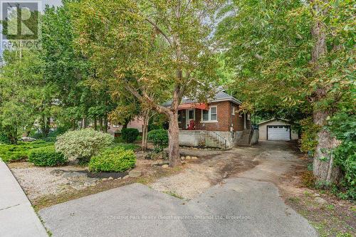 Detached 1.5 Car Garage - 274 Water Street, Guelph (Dovercliffe Park/Old University), ON - Outdoor