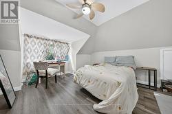 Primary Bedroom - 