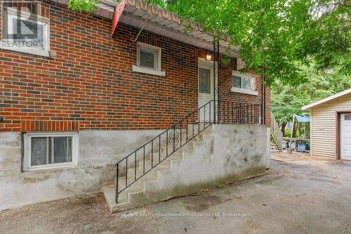 274 Water Street, Guelph (Dovercliffe Park/Old University), ON - Outdoor With Exterior