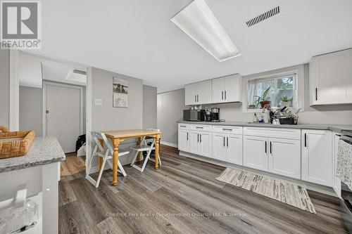 274 Water Street, Guelph (Dovercliffe Park/Old University), ON - Indoor Photo Showing Kitchen
