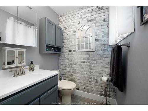5075 Manning Road, Tecumseh, ON 