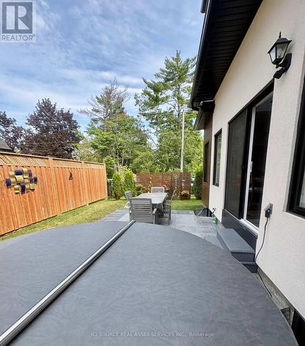 44 Ruby Crescent, Orillia, ON - Outdoor