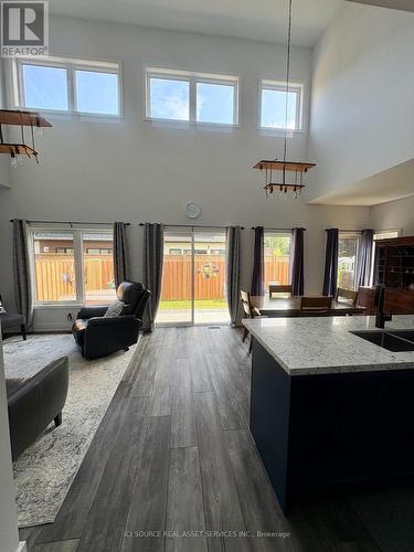 44 Ruby Crescent, Orillia, ON - Indoor Photo Showing Other Room