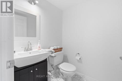 312 - 2285 Lake Shore Boulevard W, Toronto, ON - Indoor Photo Showing Bathroom