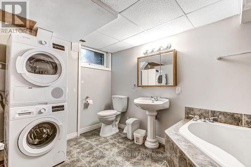 3 Gregory Place, St. Thomas, ON - Indoor Photo Showing Laundry Room