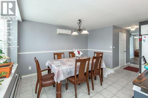 98 Chippawa Road, Port Colborne (Bethel), ON - Indoor Photo Showing Dining Room