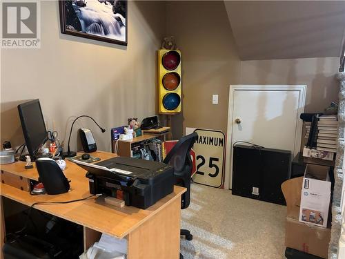 2980 Anton, Val Caron, ON - Indoor