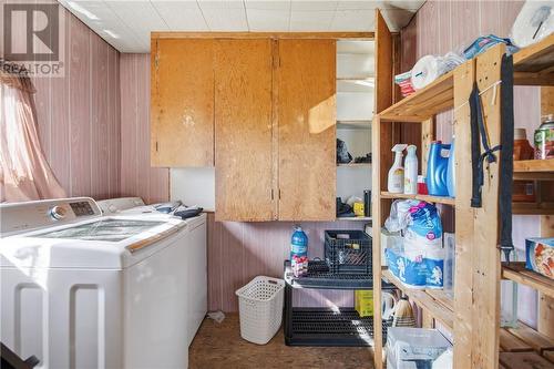 25 Savard Road, Wahnapitae, ON - Indoor Photo Showing Laundry Room