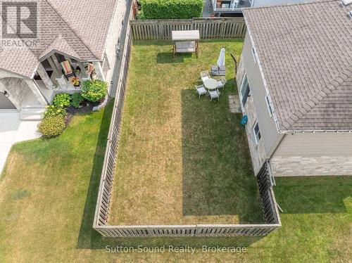 Fenced Backyard - 221 2Nd Avenue W, Owen Sound, ON - Outdoor