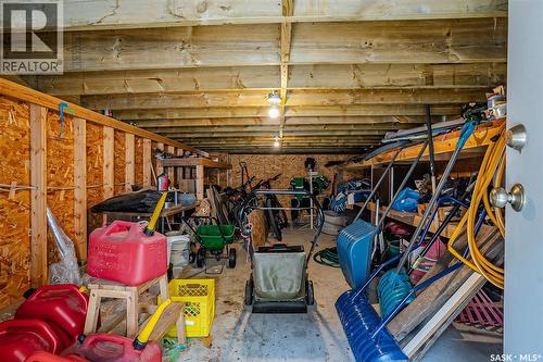 415 Paton Place, Saskatoon, SK - Indoor