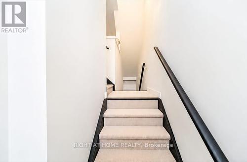 15 - 590 North Service Road, Hamilton, ON - Indoor Photo Showing Other Room