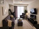 15 - 590 North Service Road, Hamilton, ON  - Indoor Photo Showing Living Room 