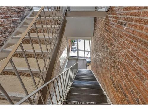 203-63 Baldoon Road, Chatham, ON - Indoor Photo Showing Other Room