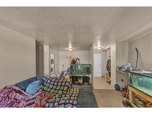 203-63 Baldoon Road, Chatham, ON - Indoor