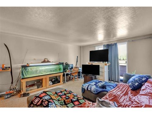 203-63 Baldoon Road, Chatham, ON - Indoor Photo Showing Bedroom