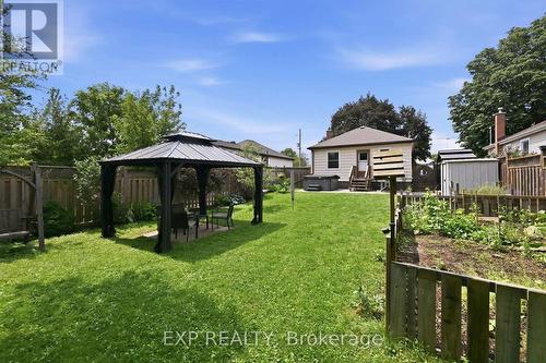 129 East 25Th Street, Hamilton (Eastmount), ON - Outdoor With Backyard