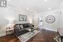 129 East 25Th Street, Hamilton (Eastmount), ON  - Indoor Photo Showing Living Room 