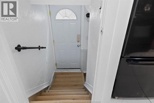 852 Reedmere, Windsor, ON - Indoor Photo Showing Other Room