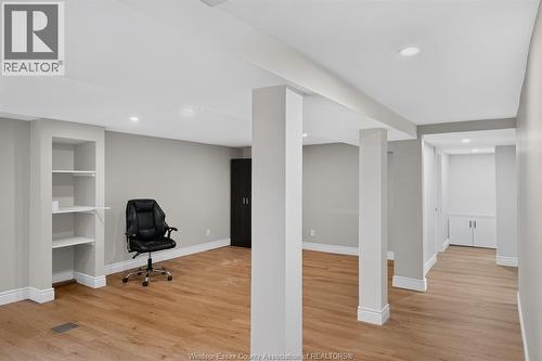 852 Reedmere, Windsor, ON - Indoor Photo Showing Other Room