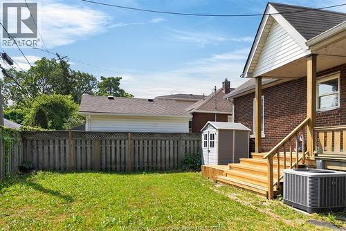 852 Reedmere, Windsor, ON - Outdoor