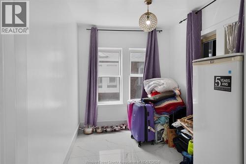 852 Reedmere, Windsor, ON - Indoor Photo Showing Other Room