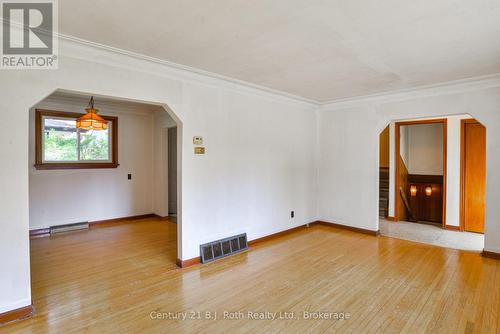 398 Old Muskoka Road, Orillia, ON - Indoor Photo Showing Other Room