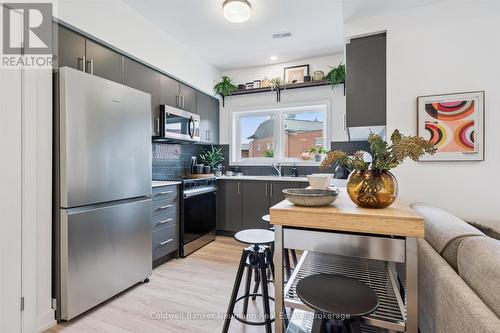 96 - 940 St David Street, Centre Wellington (Fergus), ON - Indoor Photo Showing Kitchen With Stainless Steel Kitchen
