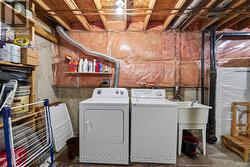 Utility room with Laundry - 