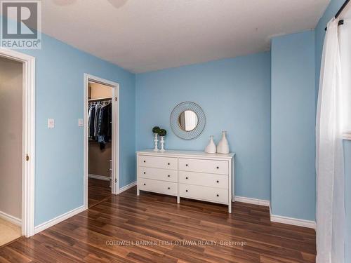 75 Sundback Lane, Ottawa, ON - Indoor