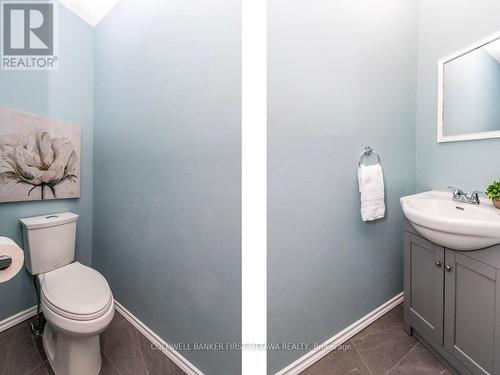 75 Sundback Lane, Ottawa, ON - Indoor Photo Showing Bathroom
