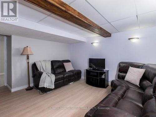 75 Sundback Lane, Ottawa, ON - Indoor