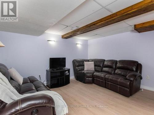 75 Sundback Lane, Ottawa, ON - Indoor
