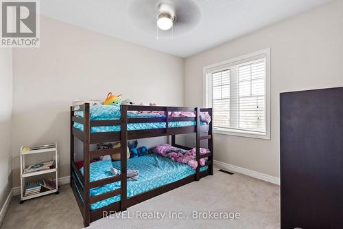 25 Colonel Lyall Street, St. Catharines (Secord Woods), ON - Indoor Photo Showing Bedroom