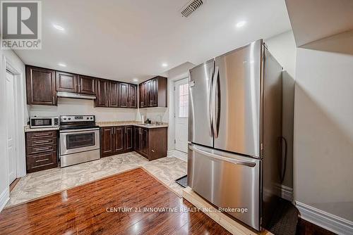 4 Aquilina Court, Ajax, ON - Indoor Photo Showing Kitchen