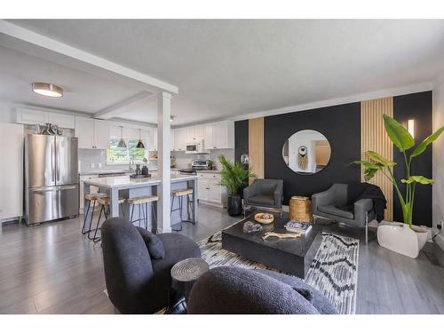 1049 Indian Road North, Sarnia, ON 