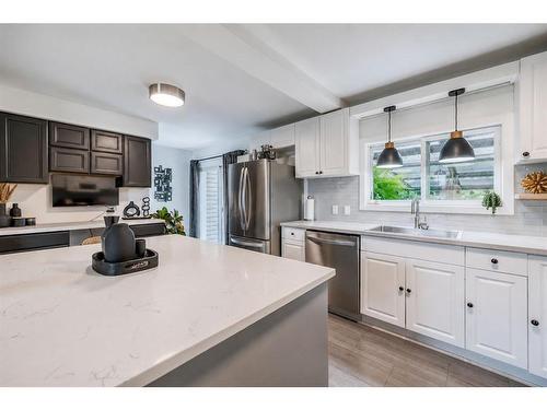 1049 Indian Road North, Sarnia, ON 