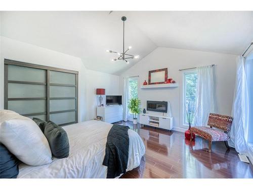 1049 Indian Road North, Sarnia, ON 
