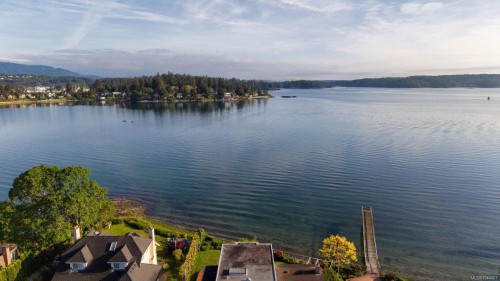 2444 Whidby Lane, Sidney, BC 