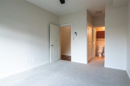 #202-2380 Brethour Ave, Sidney, BC - Indoor Photo Showing Other Room