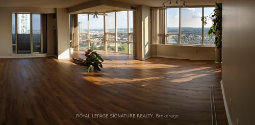 2209-330 Rathburn Road W, Mississauga, ON - Indoor Photo Showing Other Room