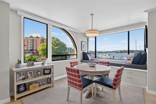 #203-640 Montreal St, Victoria, BC - Indoor Photo Showing Dining Room