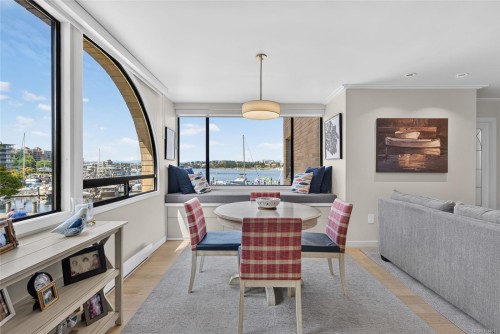 #203-640 Montreal St, Victoria, BC - Indoor