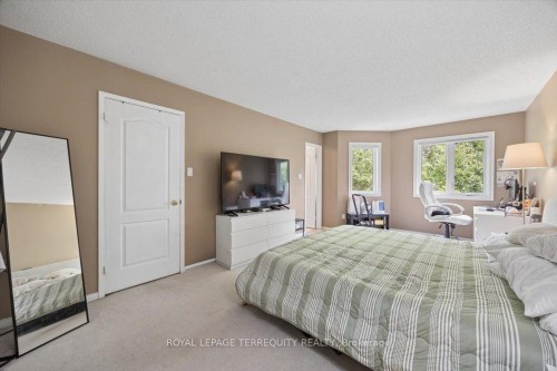 1148 Westview Terrace, Oakville, ON - Indoor Photo Showing Bedroom